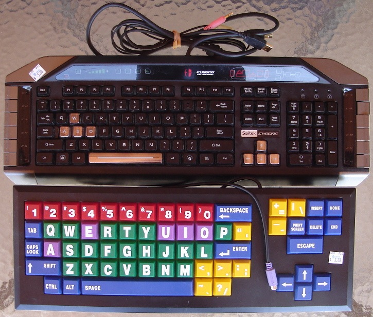 Saitek Cyroborg Eclipse PK17U - My Board III MBS-PS2.jpg
