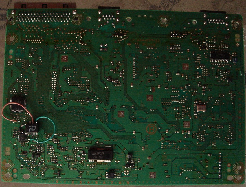 PS1 SCPH-5501 Mod Chip 12C508A 04 P HBM 9921.jpg