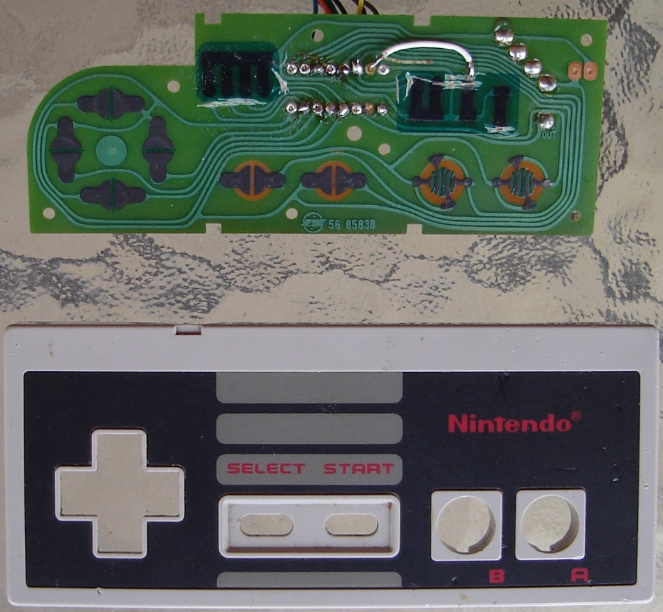 NES Gamepad Mod PCB Traces.jpg