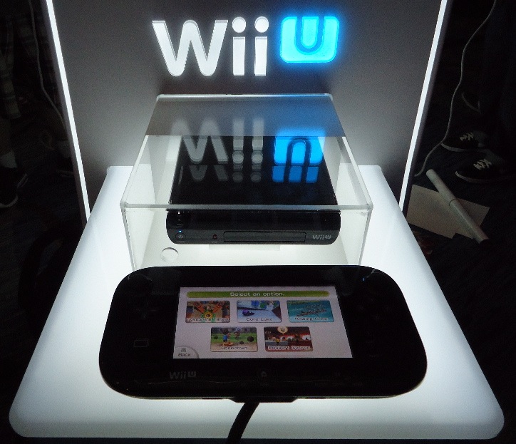 Nintendo Lounge Wii U Black Case.jpg